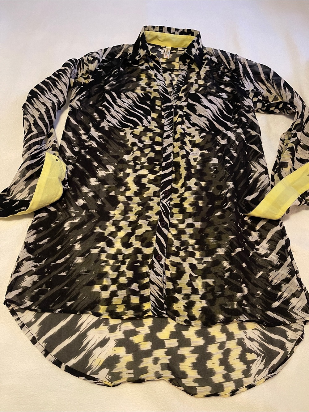 Shoreline Black White and Yellow Patterned Button-Down Shirt